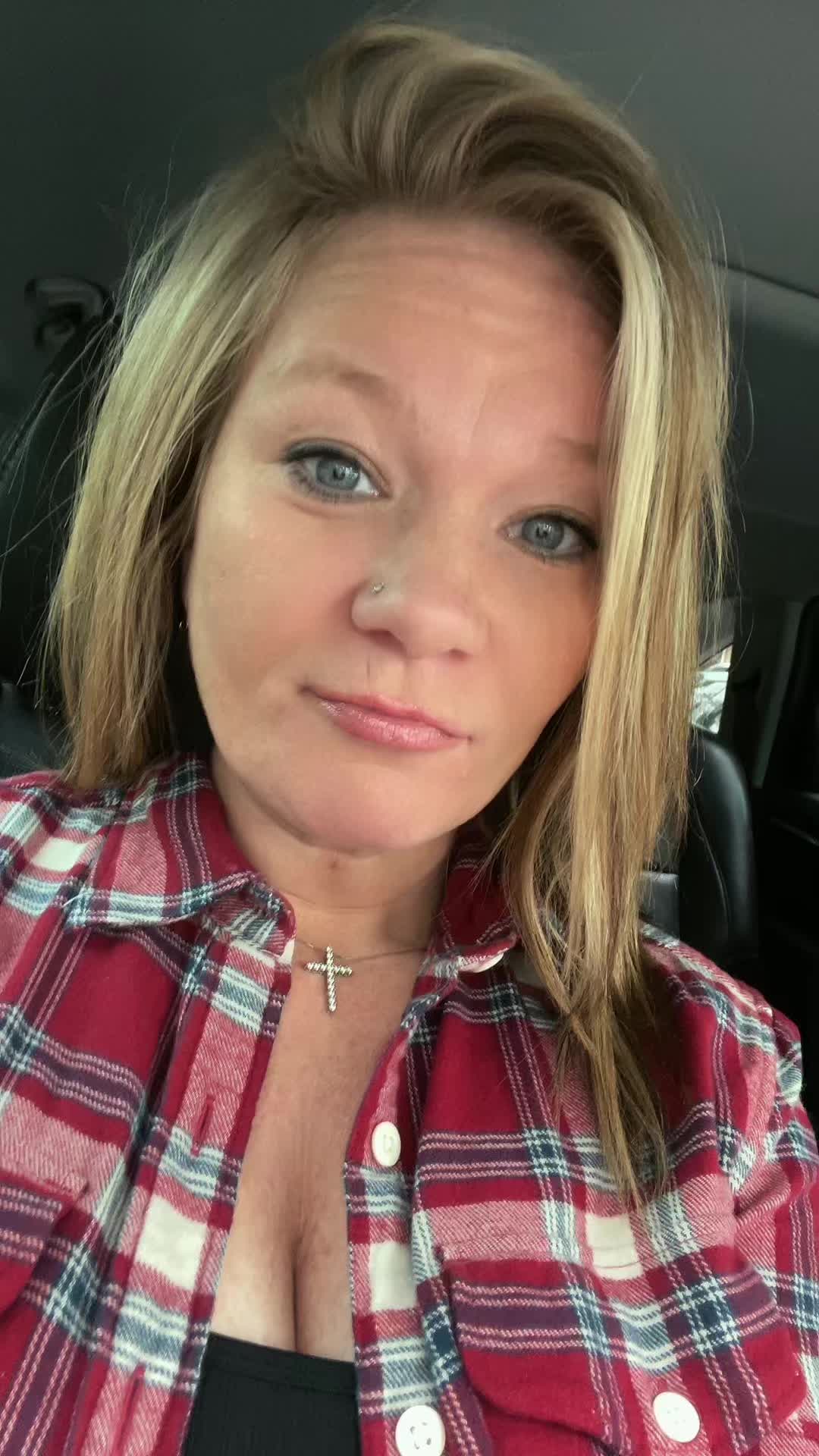 @KristenRenee22