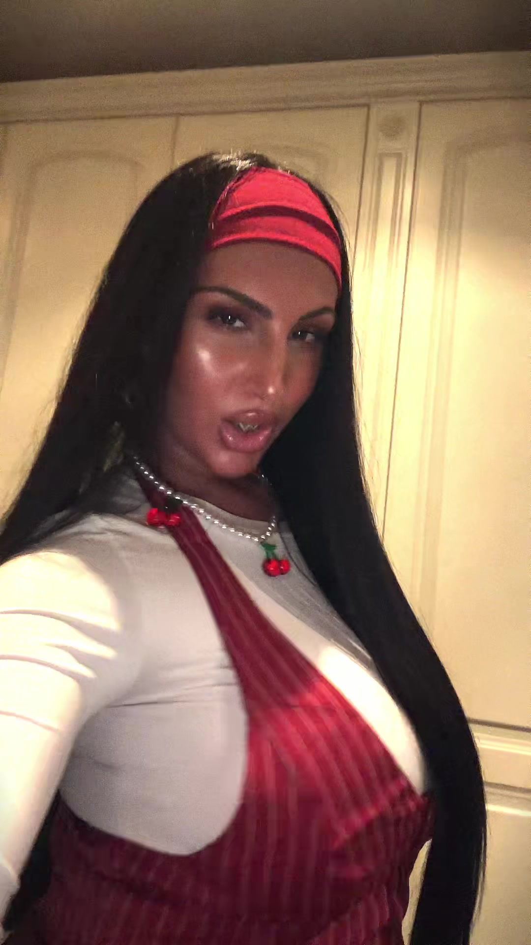 @Martina🥀