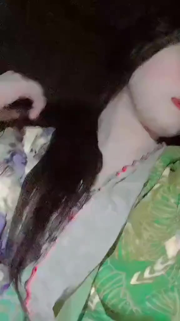 @🥀 mishi..👩❤️👩
