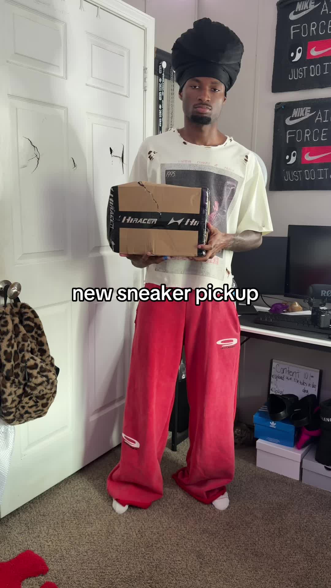 @Jaylenn