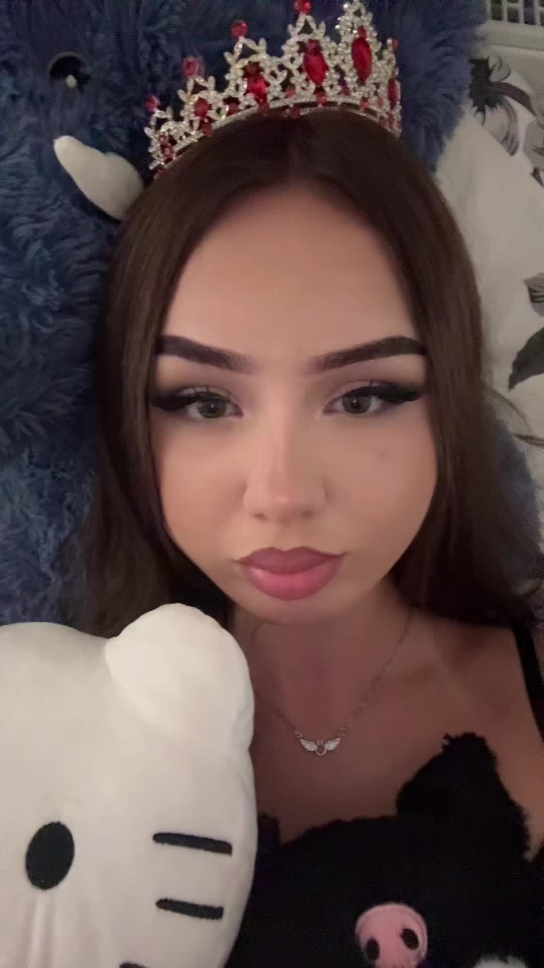 @lauralufa