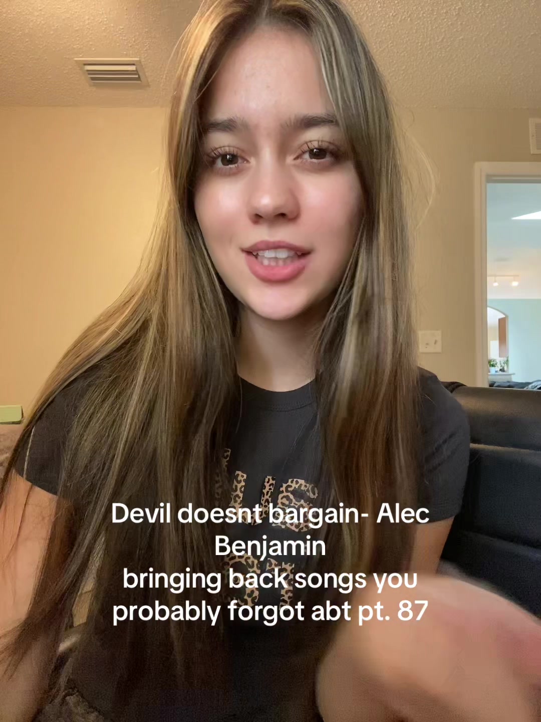 @elliediditagain