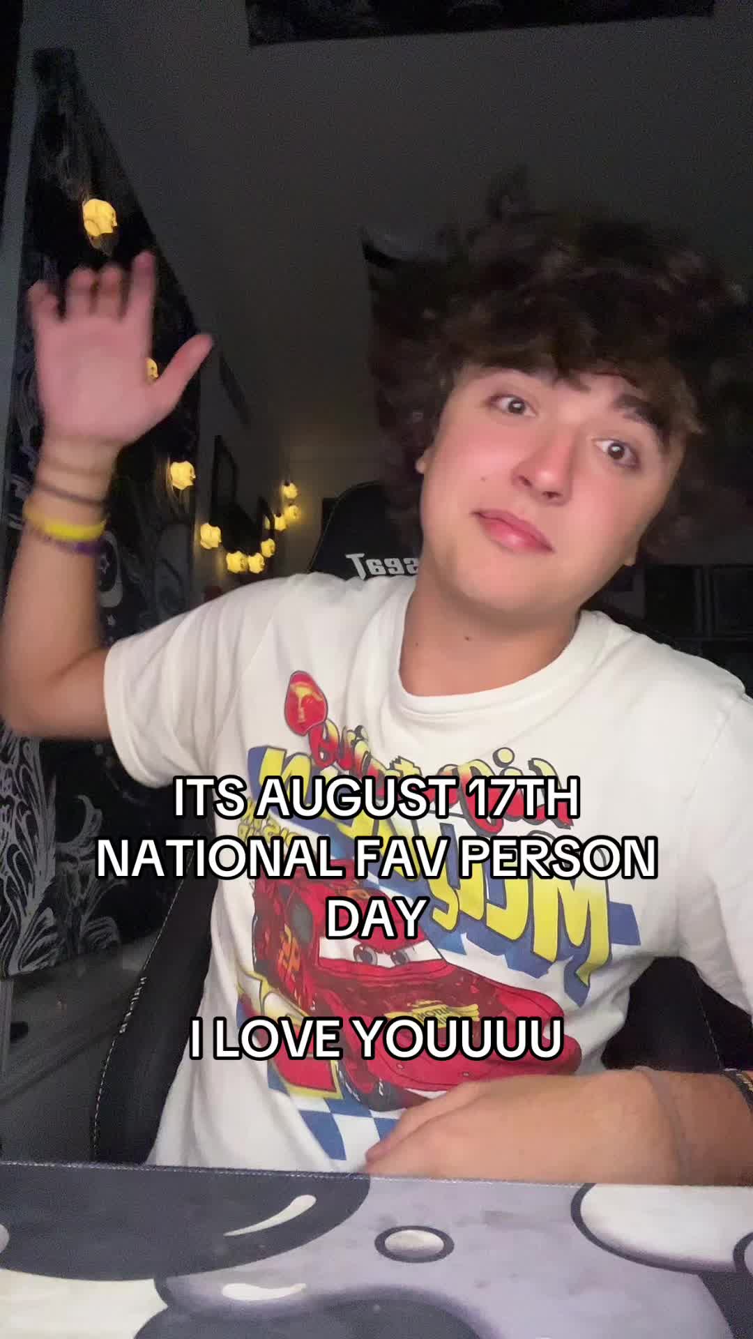 @T