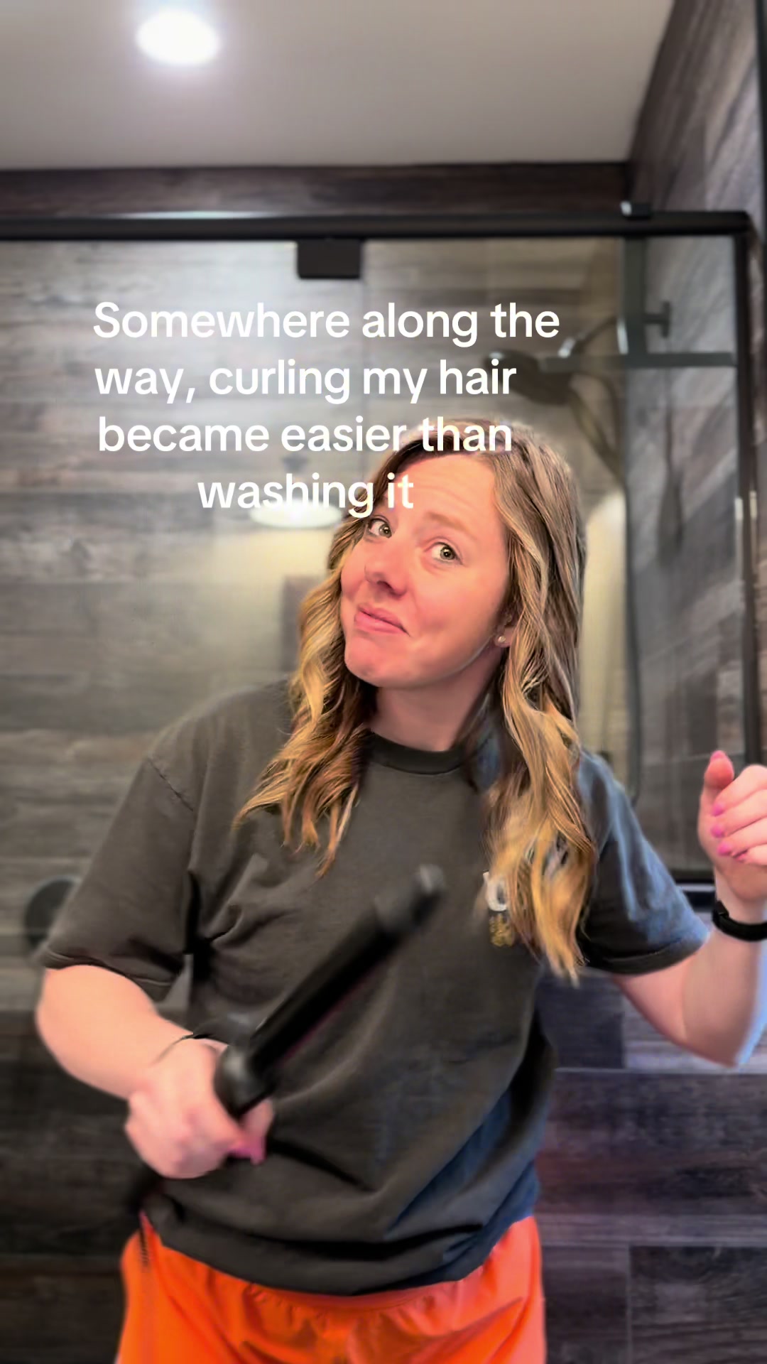@KK