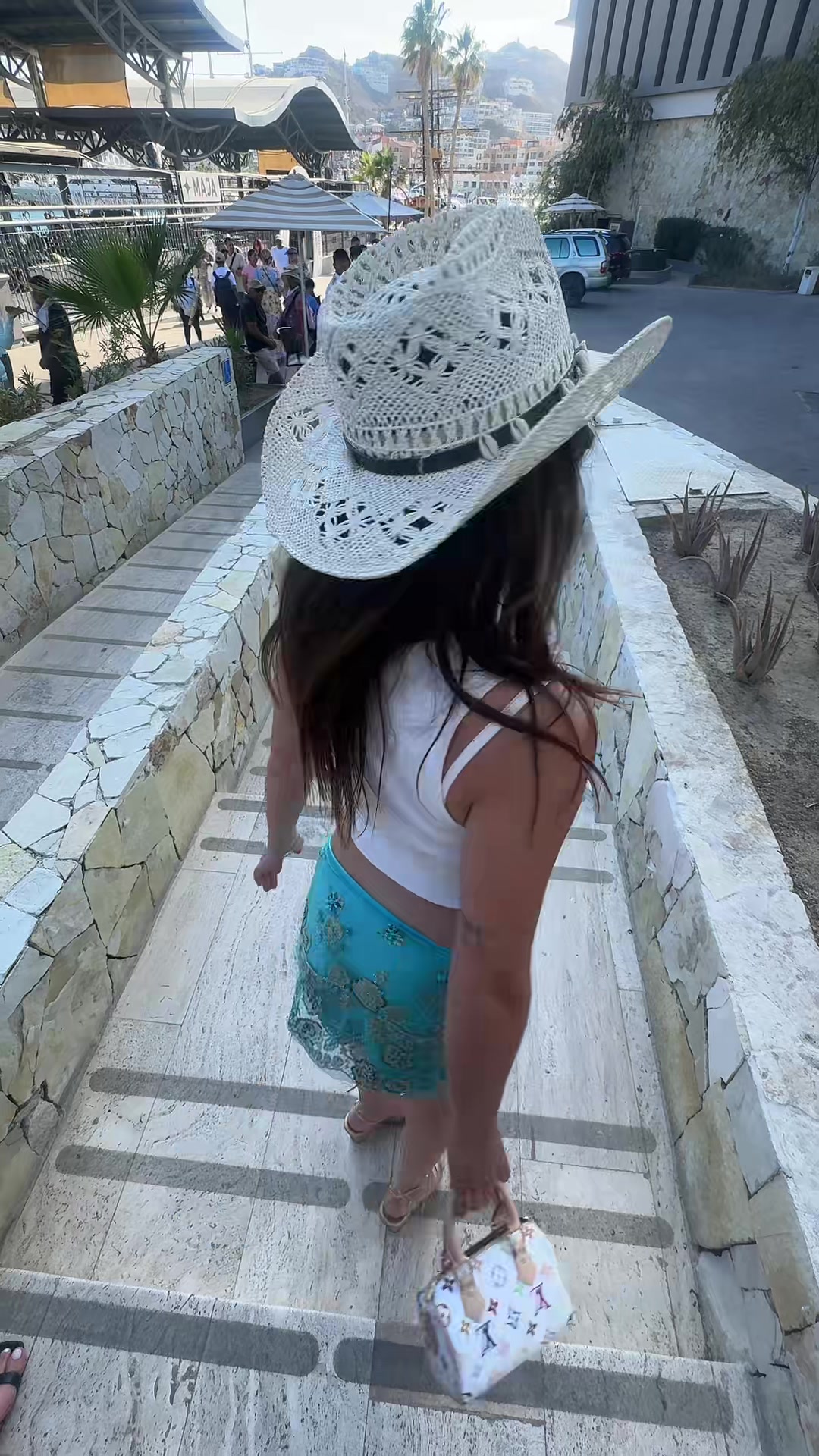 @Mare
