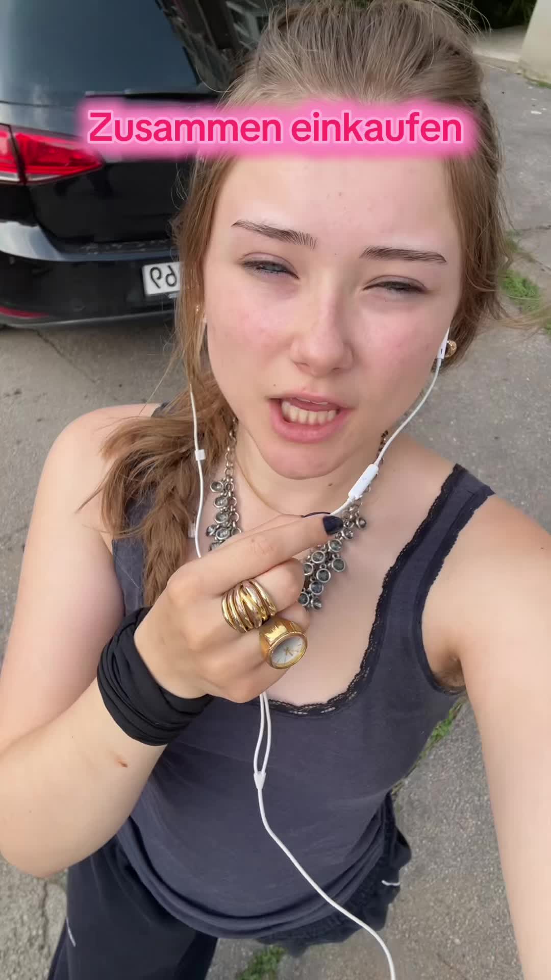 @isabellajuliee