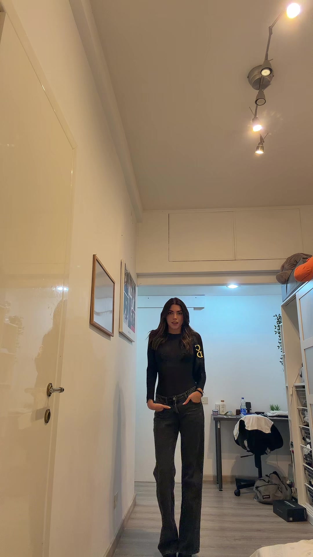 @ssilviasspamm