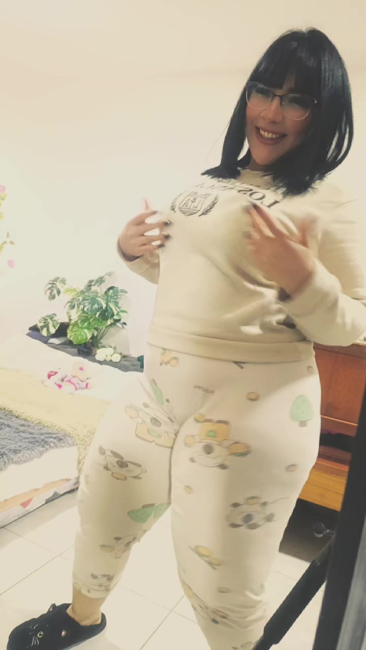 @angela_dindin28