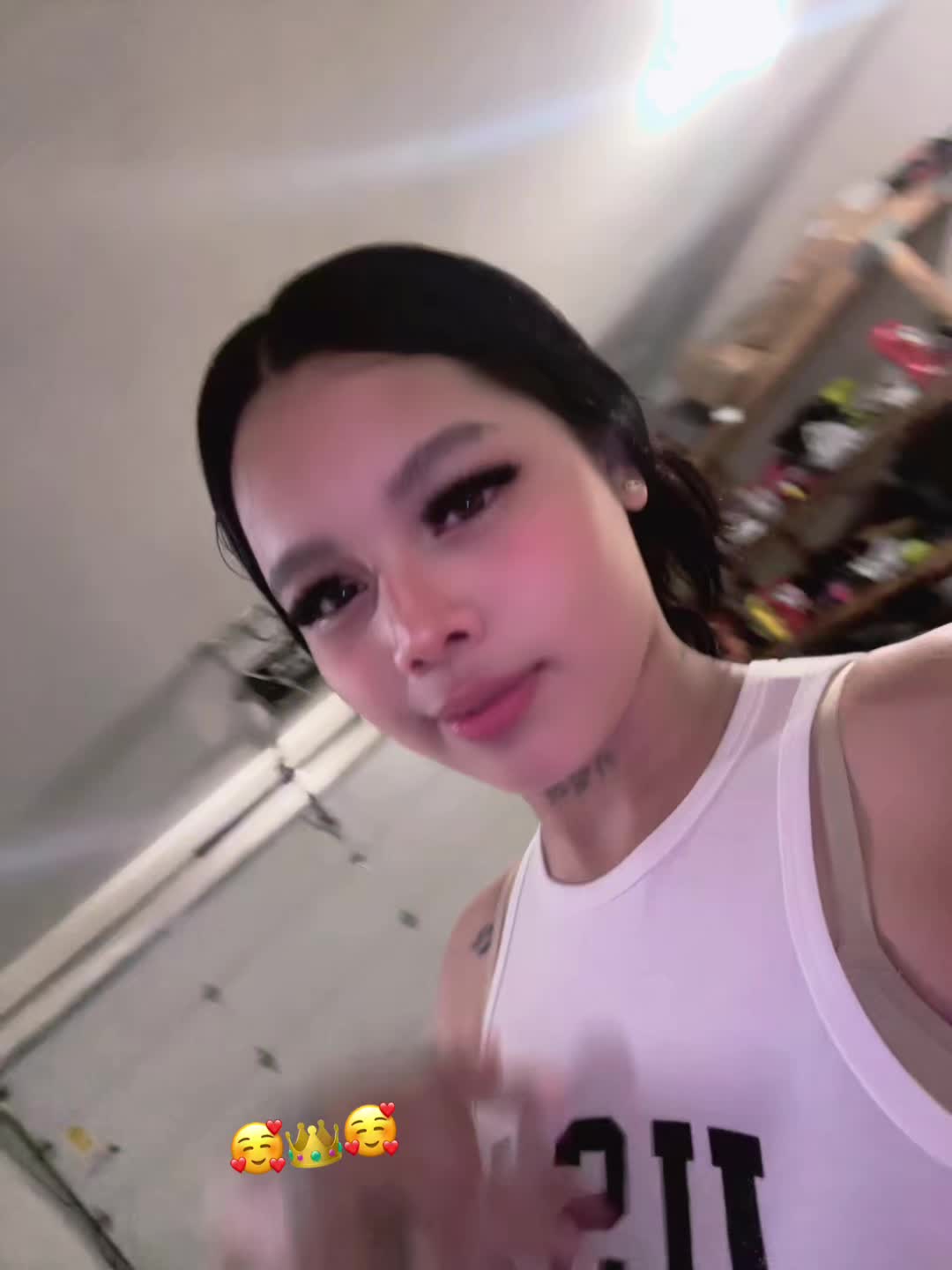 @Valentina