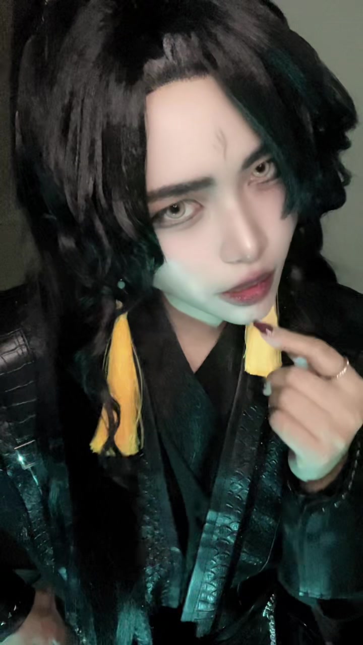 @♱⃓ 𝕷𝖚𝖈𝖎𝖋𝖊𝖗𝖑𝖞 ⋆𖤐