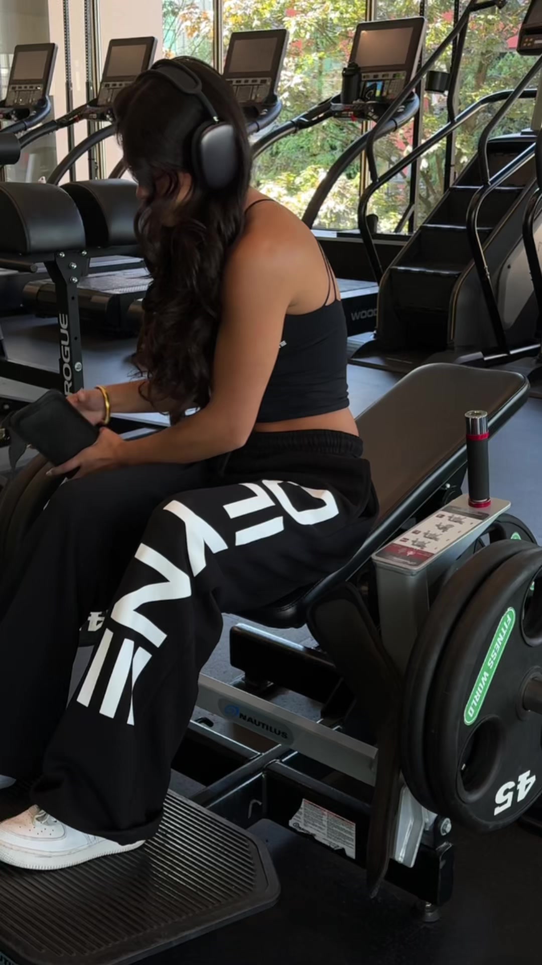 @KiaraLift