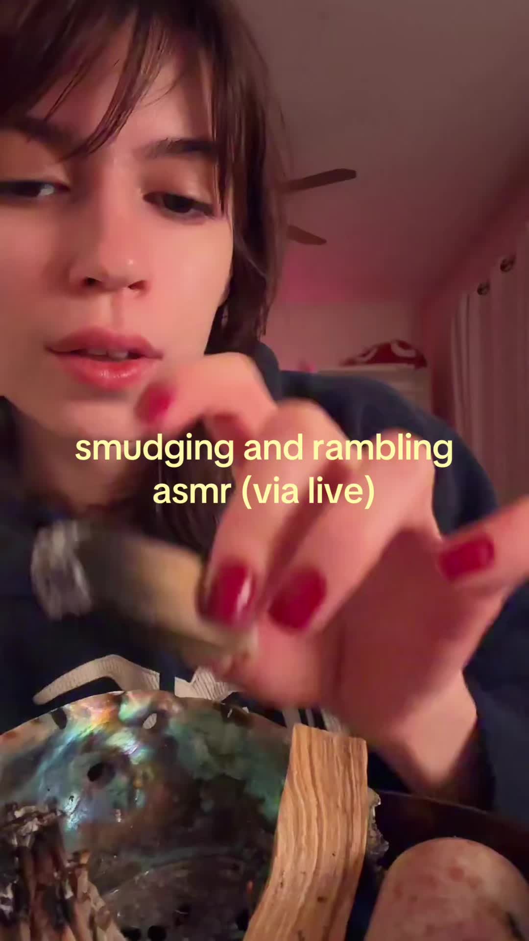 @CherryB ASMR 🍒🌸