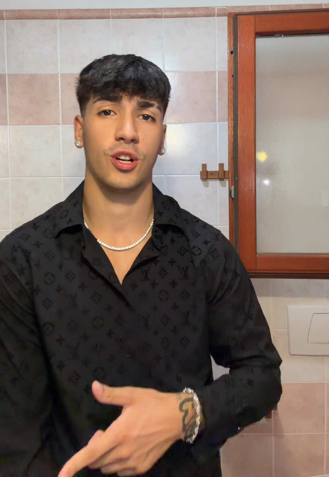 @teozano_