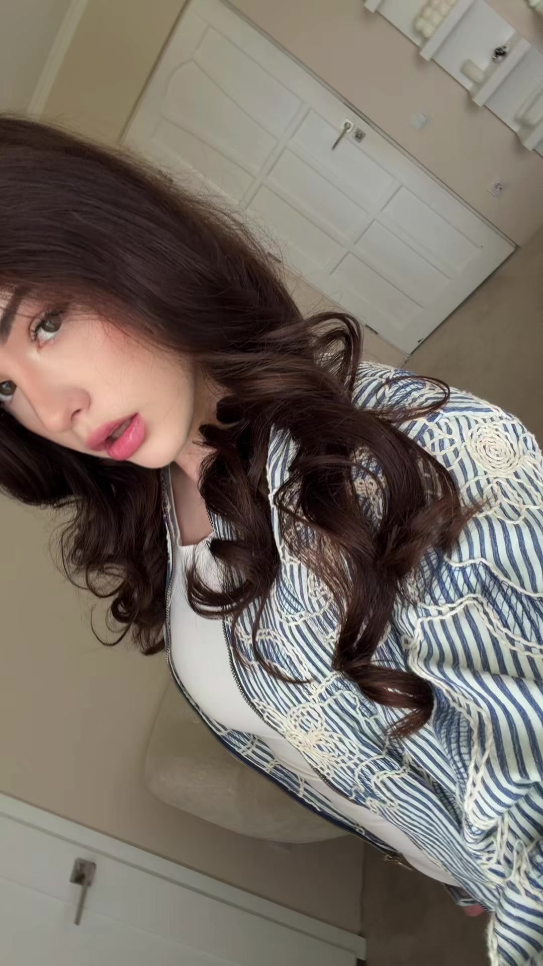 @𝐄𝐦𝐦𝐚