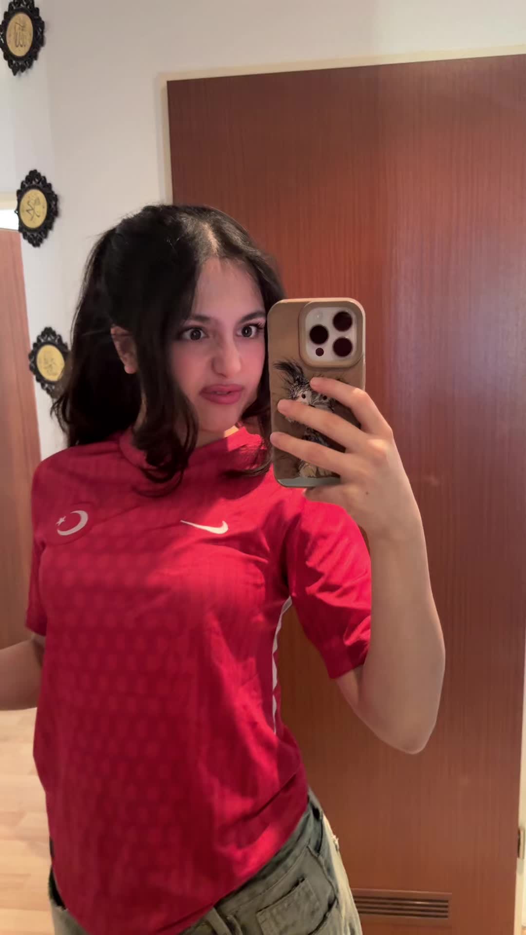 @nommzera
