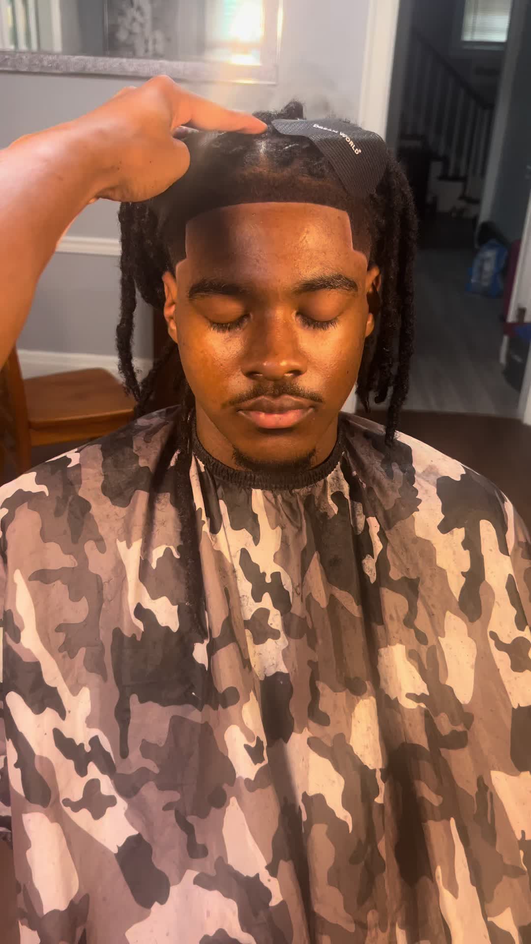 @💈