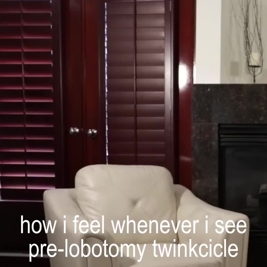 @wolverinepegger43*&otimes;