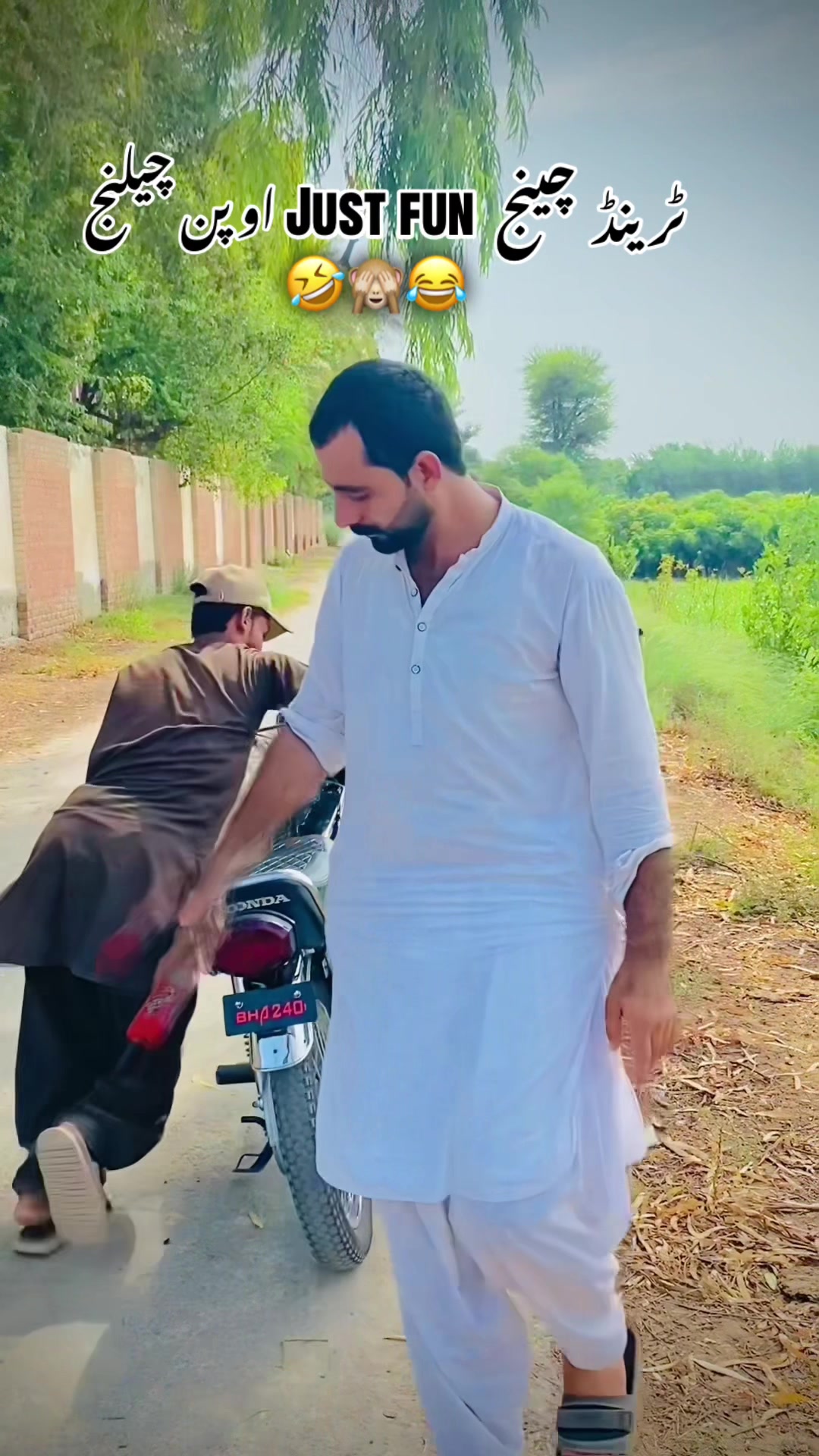 @😈 Zeeshan Malik 097