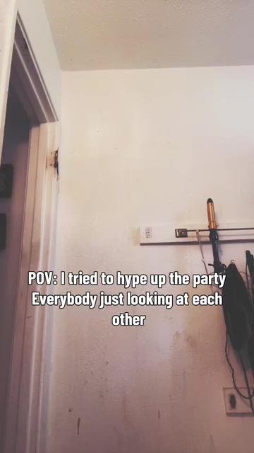 @Jꨄ