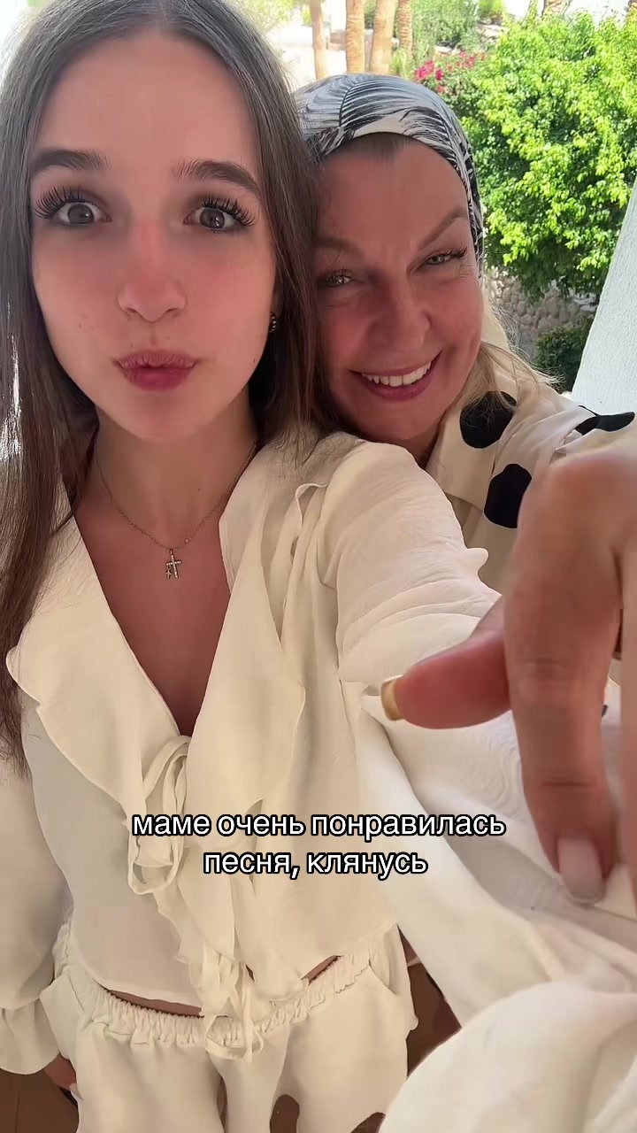 @дашк