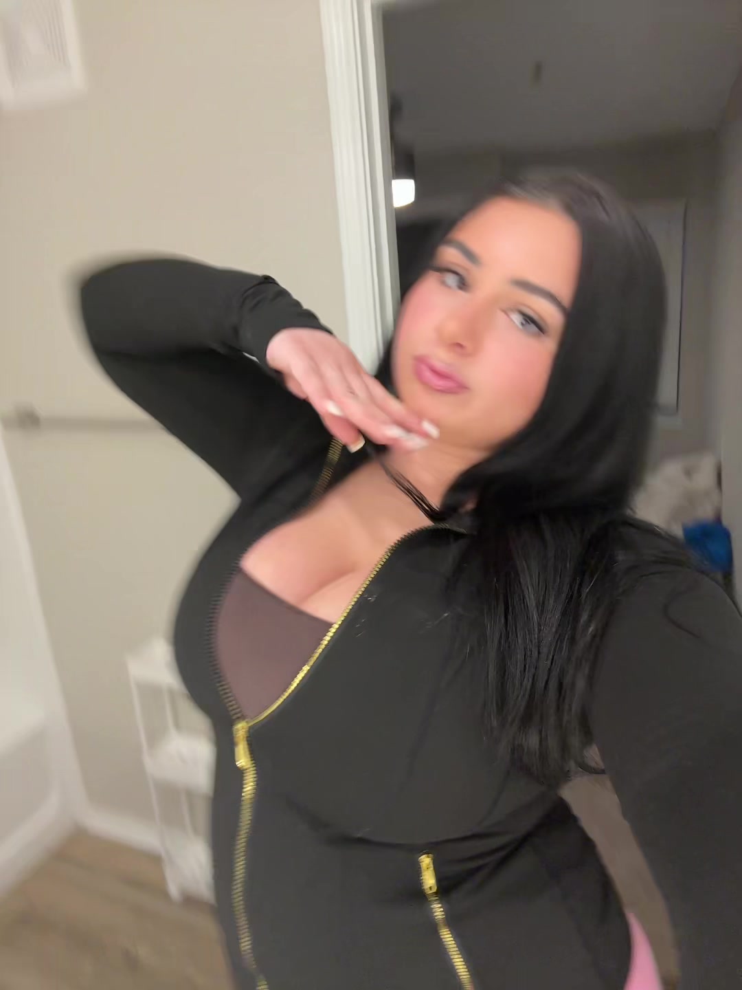 @isabellita