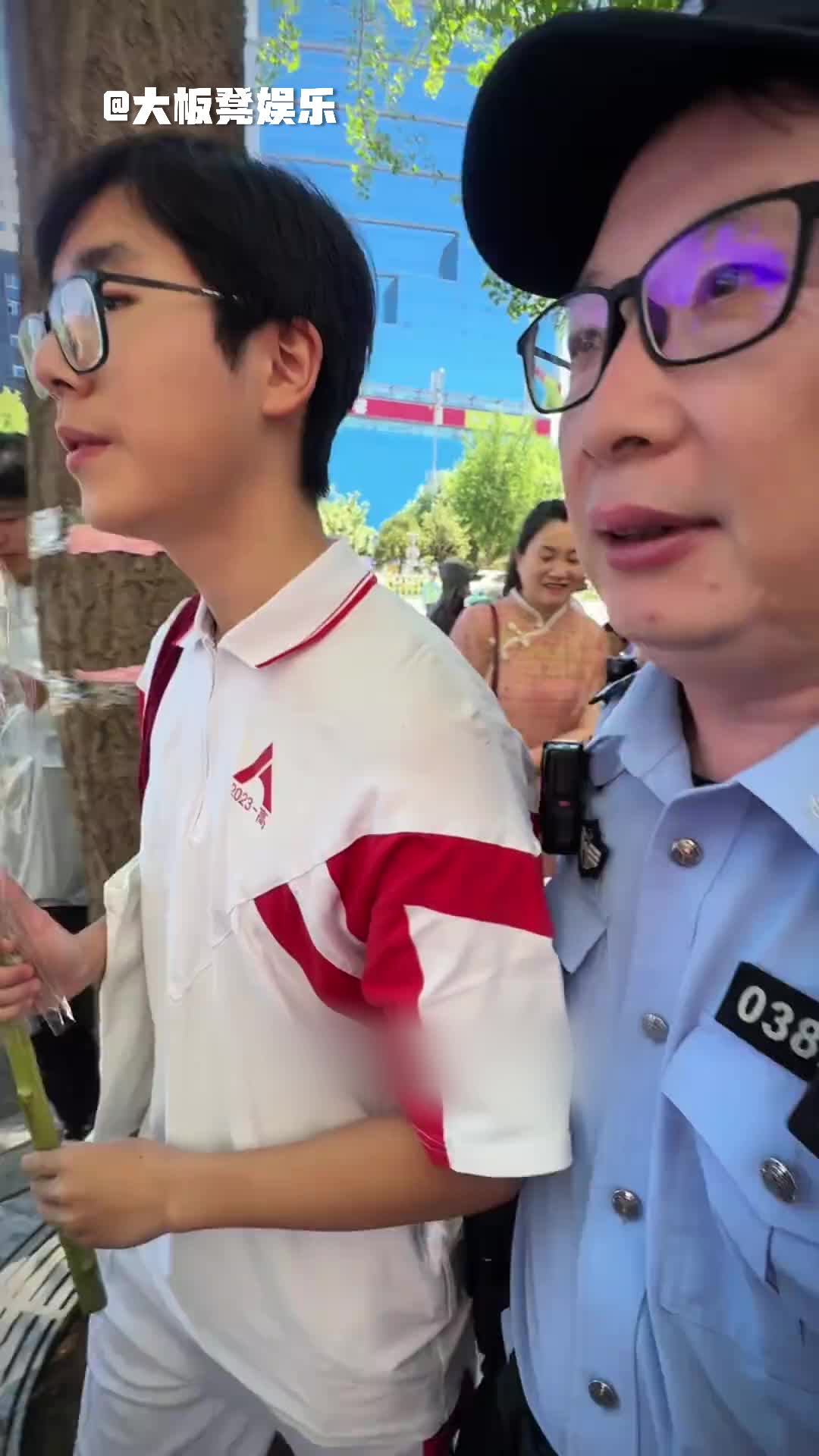 @大板凳娛樂