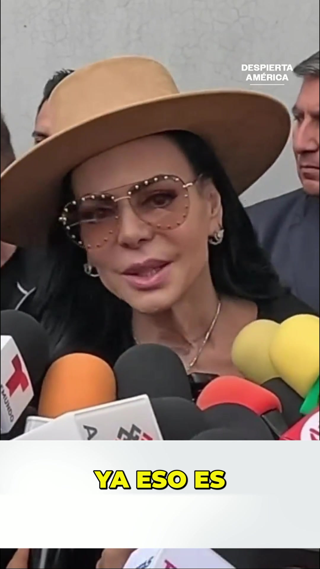 @Univision