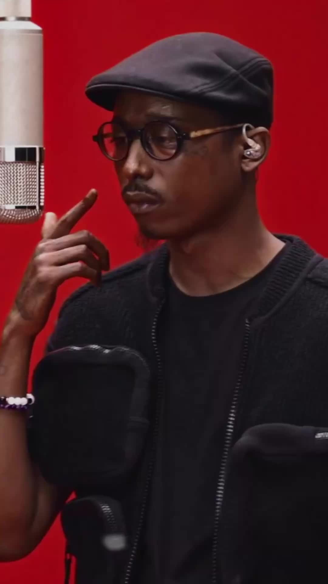 @Twistyi