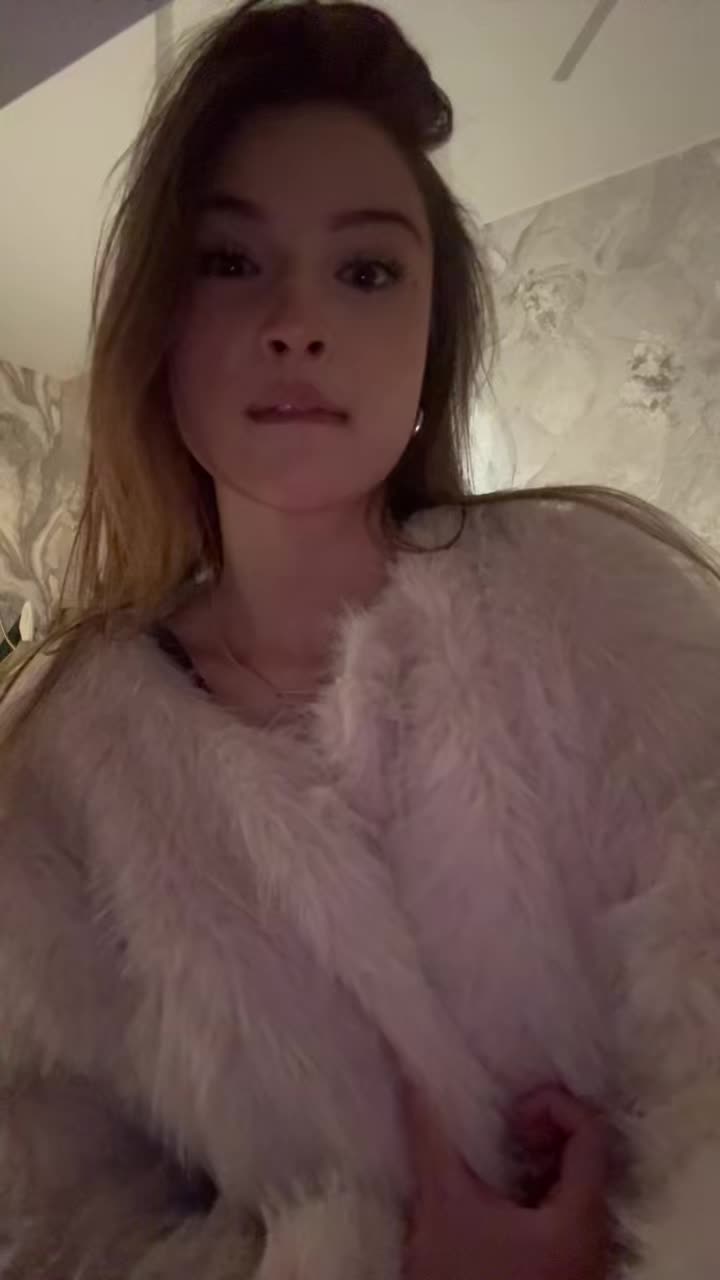 @r.mnkfy