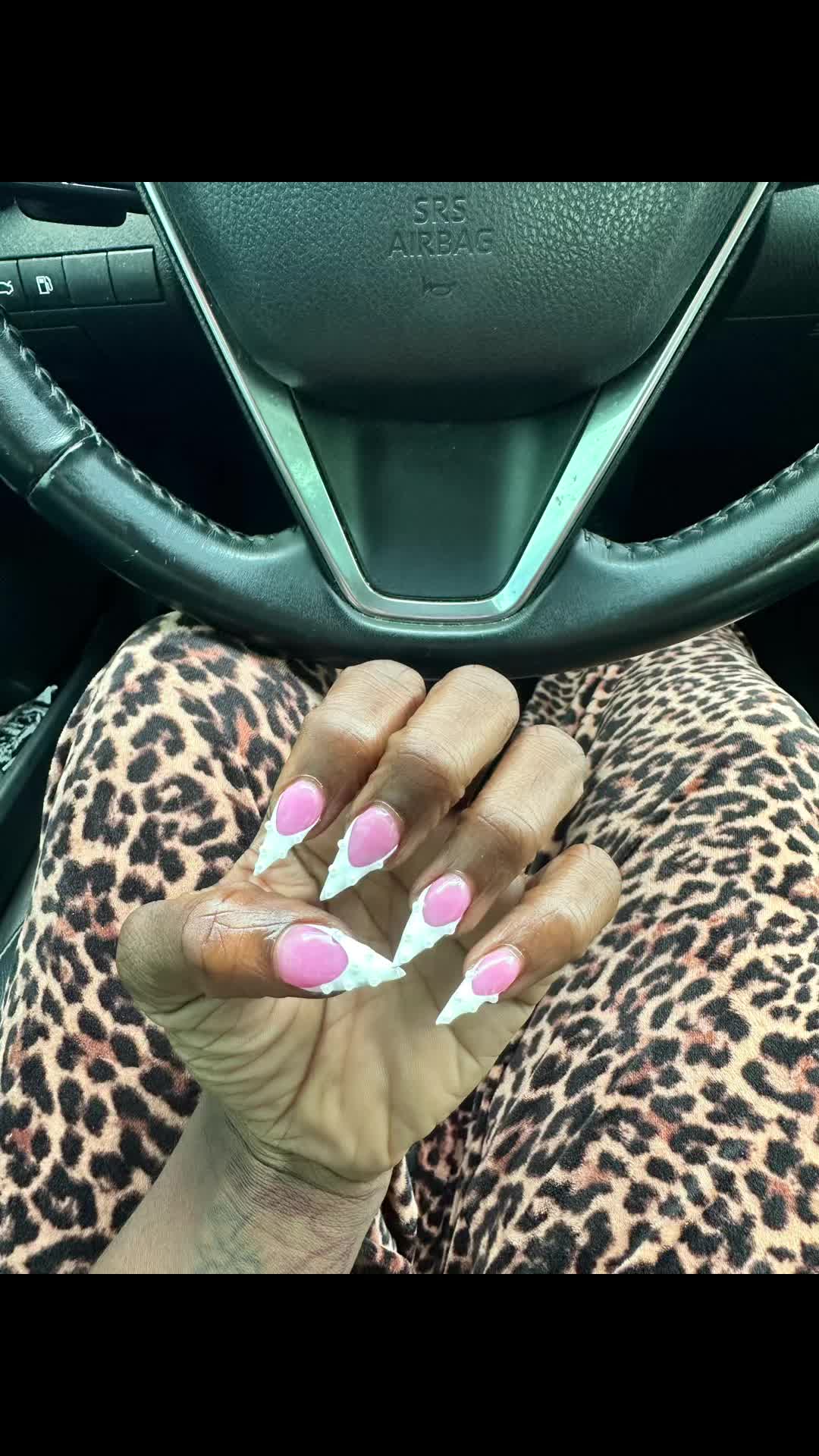 @Itsyourgirlniekkk