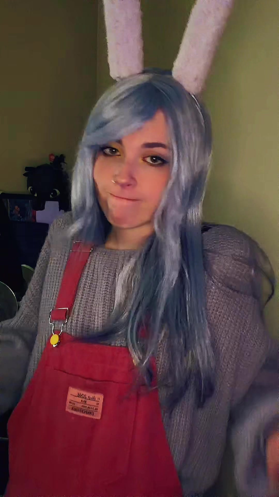 @crownedxchaos