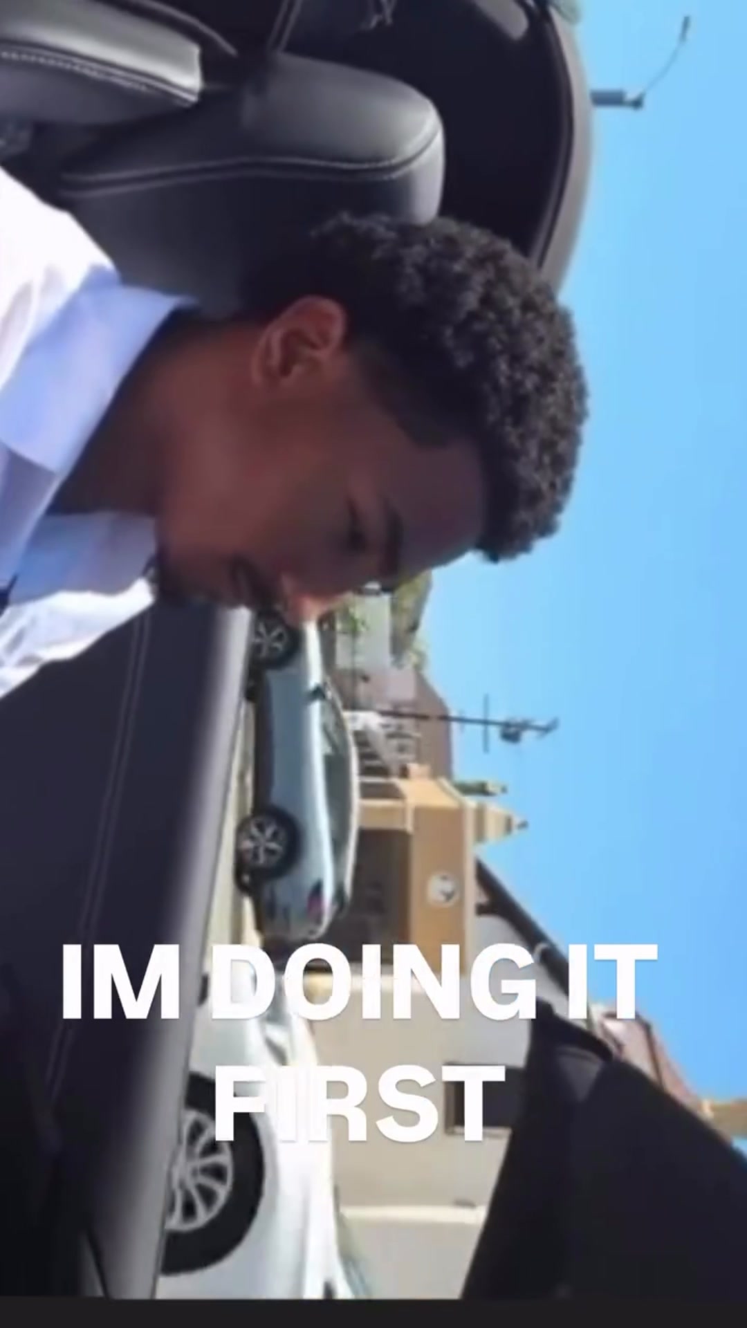 @ꨄ