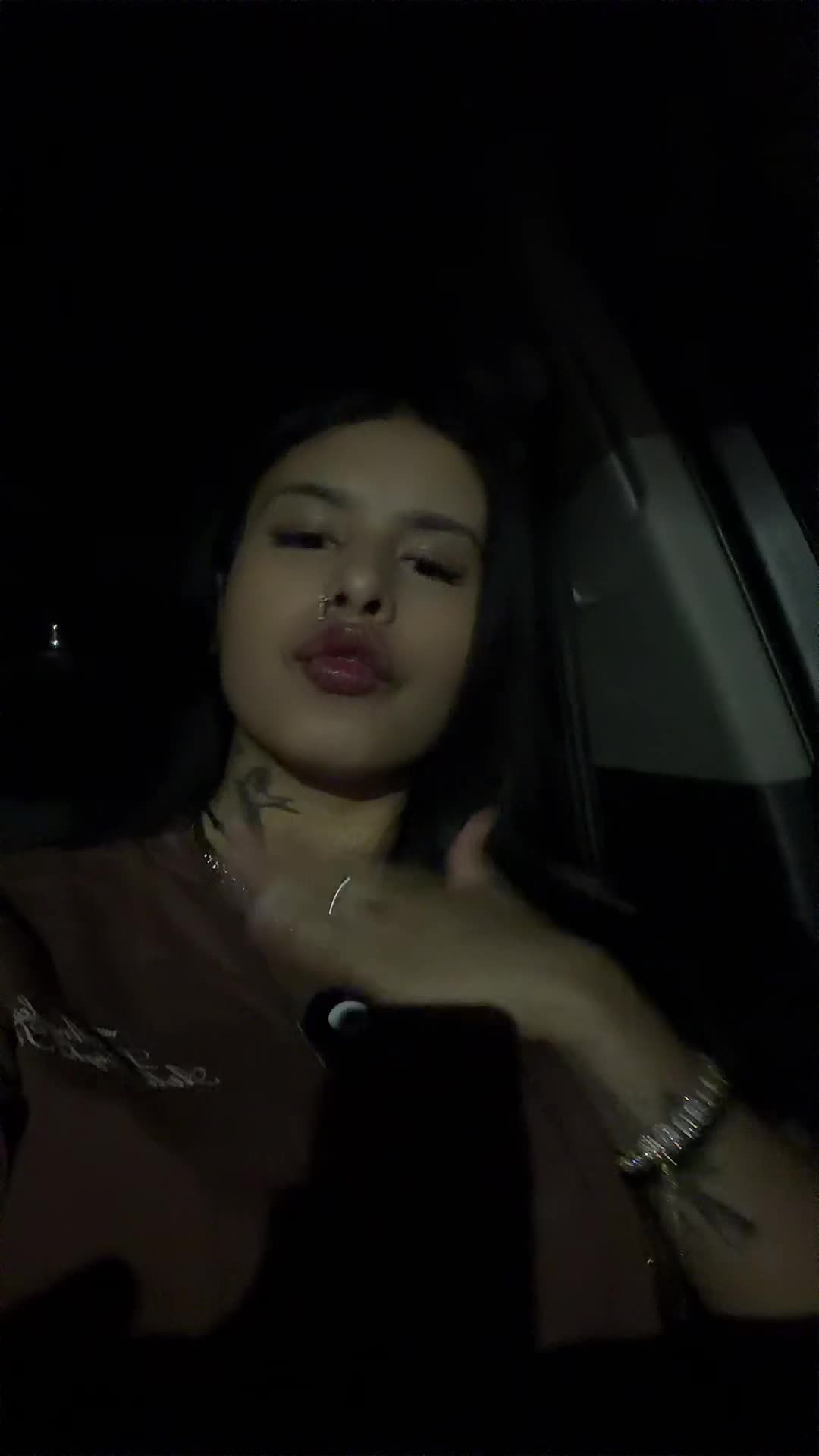 @Renata🧿