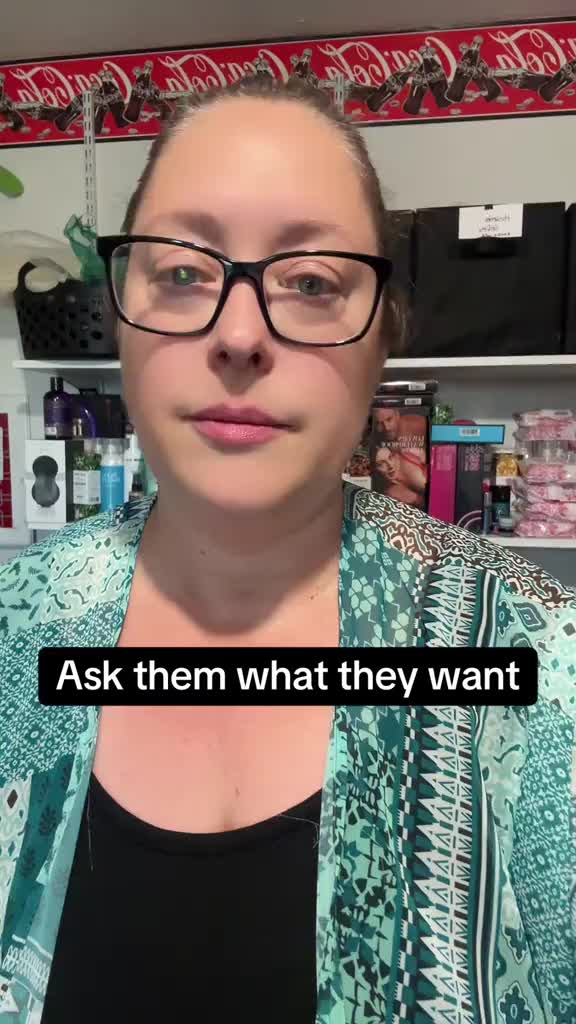 @Alyssia 🦚 Intimate Alchemy