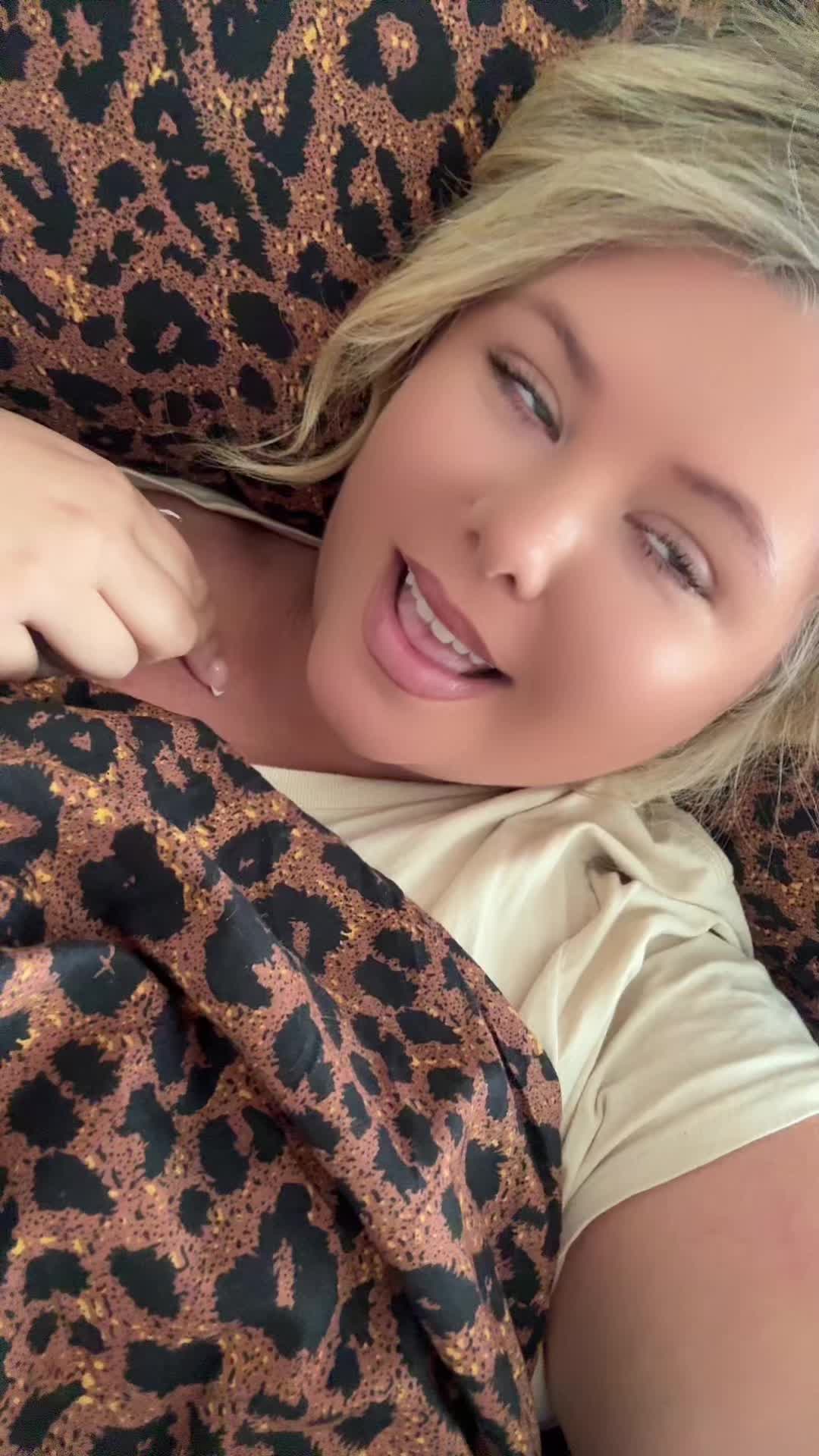 @danamariexoo