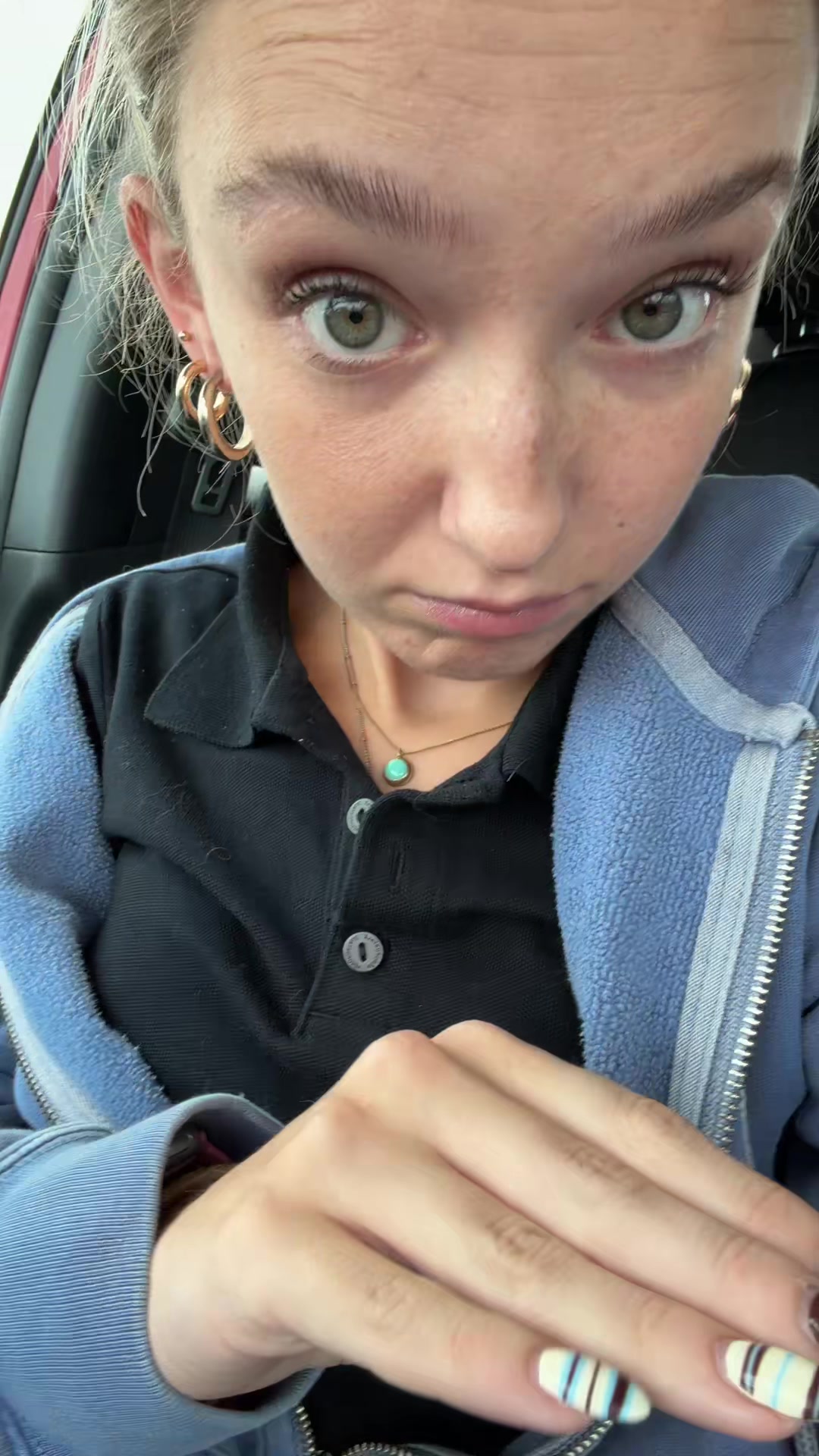 @hi