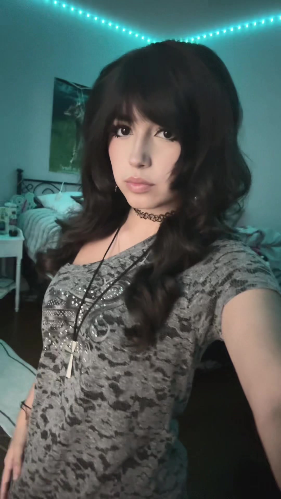 @️