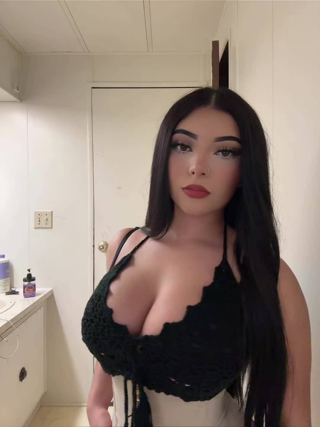 @𝒶𝓂𝒶𝓎𝓇𝒶𝓃𝒾🍒