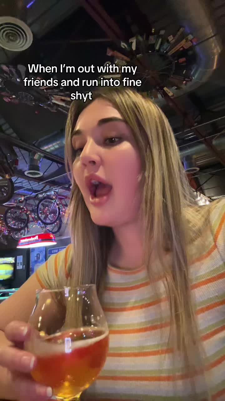 @Demetriaa Blue