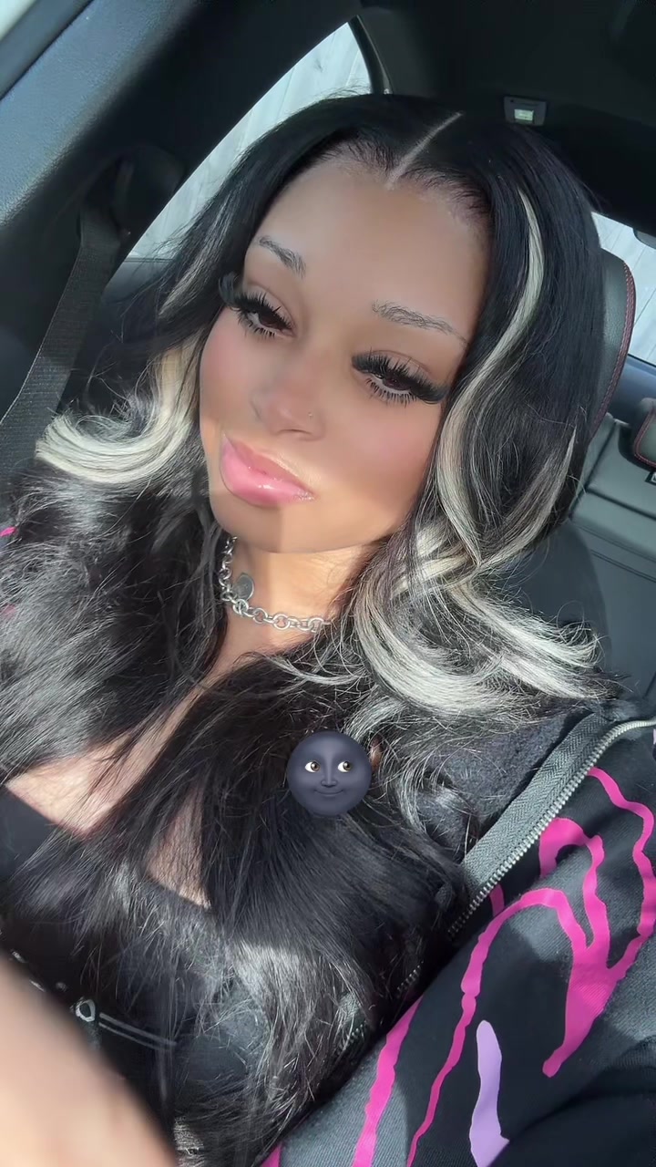 @Myi 🖤