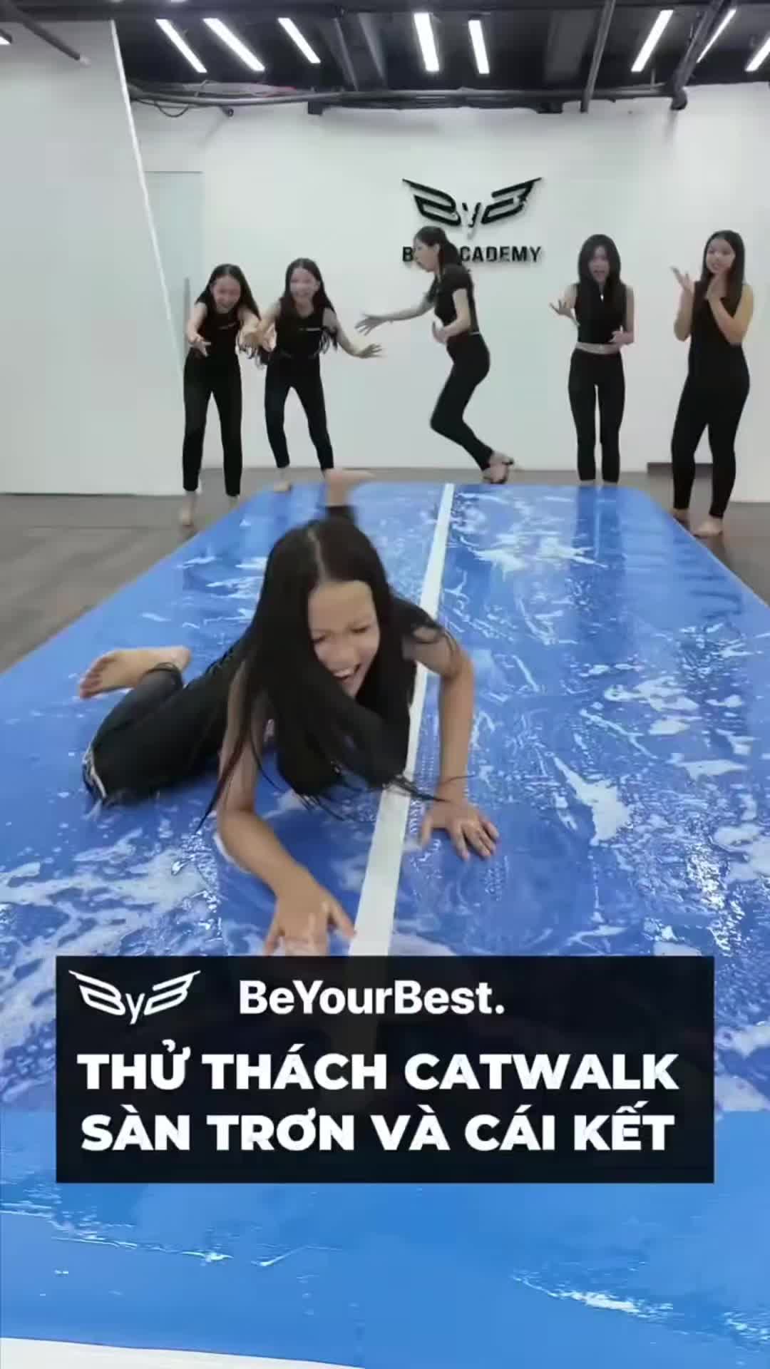 @AMAZING VIDEOS