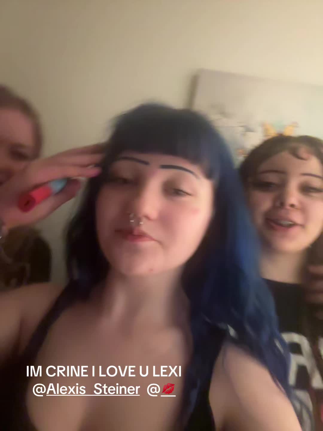@Buzzballbriseis