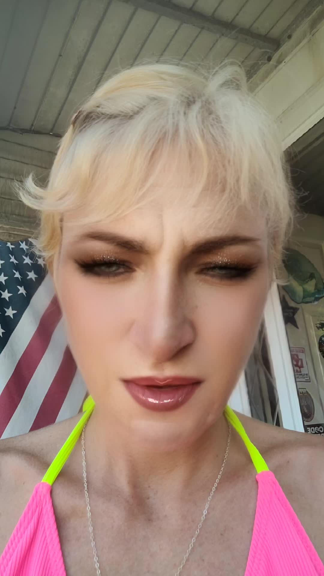 @AmyMitchell444