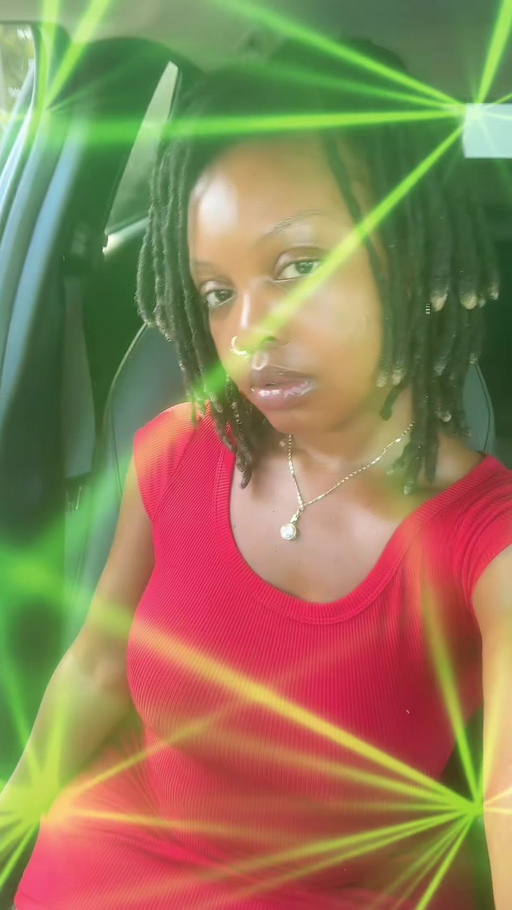@Snatchgoddess7