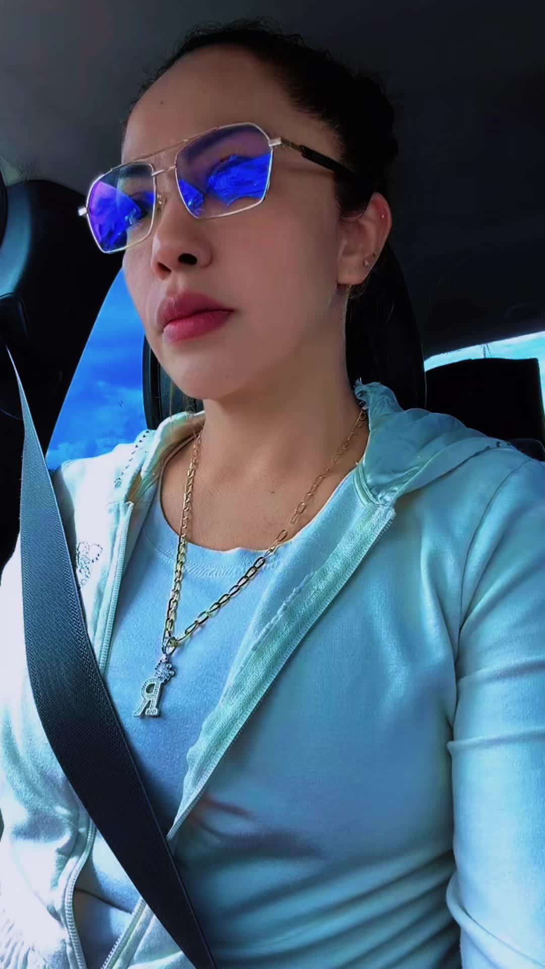@💄💋✨🍯🌻👑Mireya C