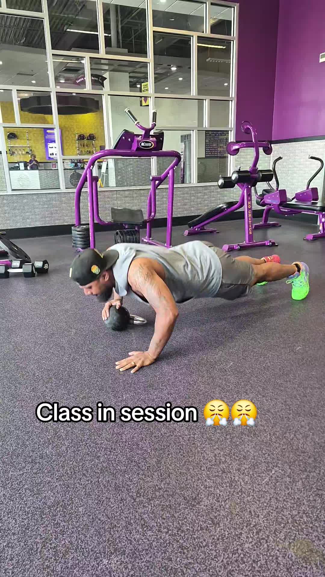 @DeeFitness 😤💪🏾💪🏾