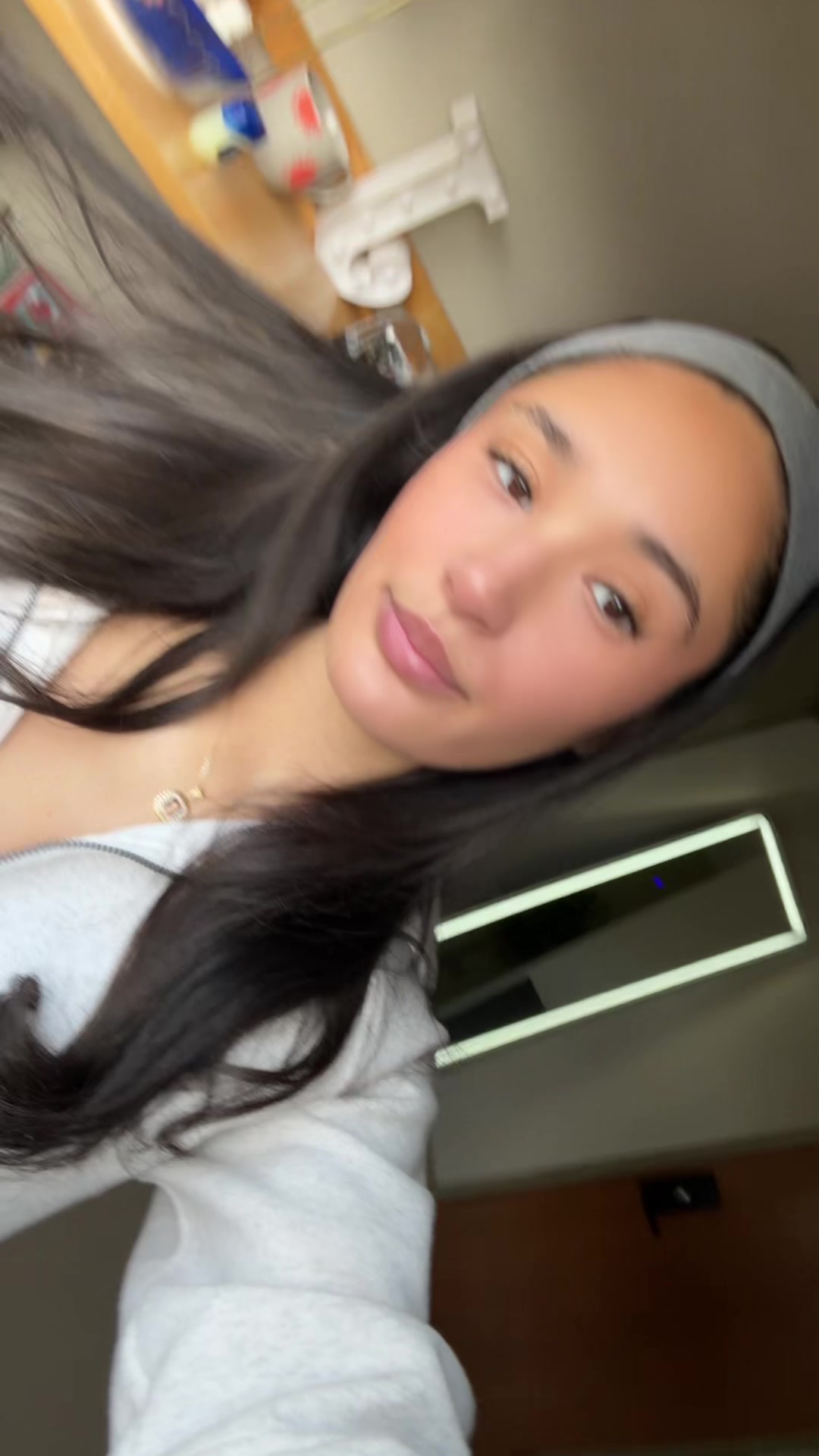@user033133333