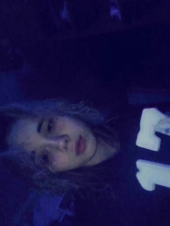 @точечка🚬🕷️