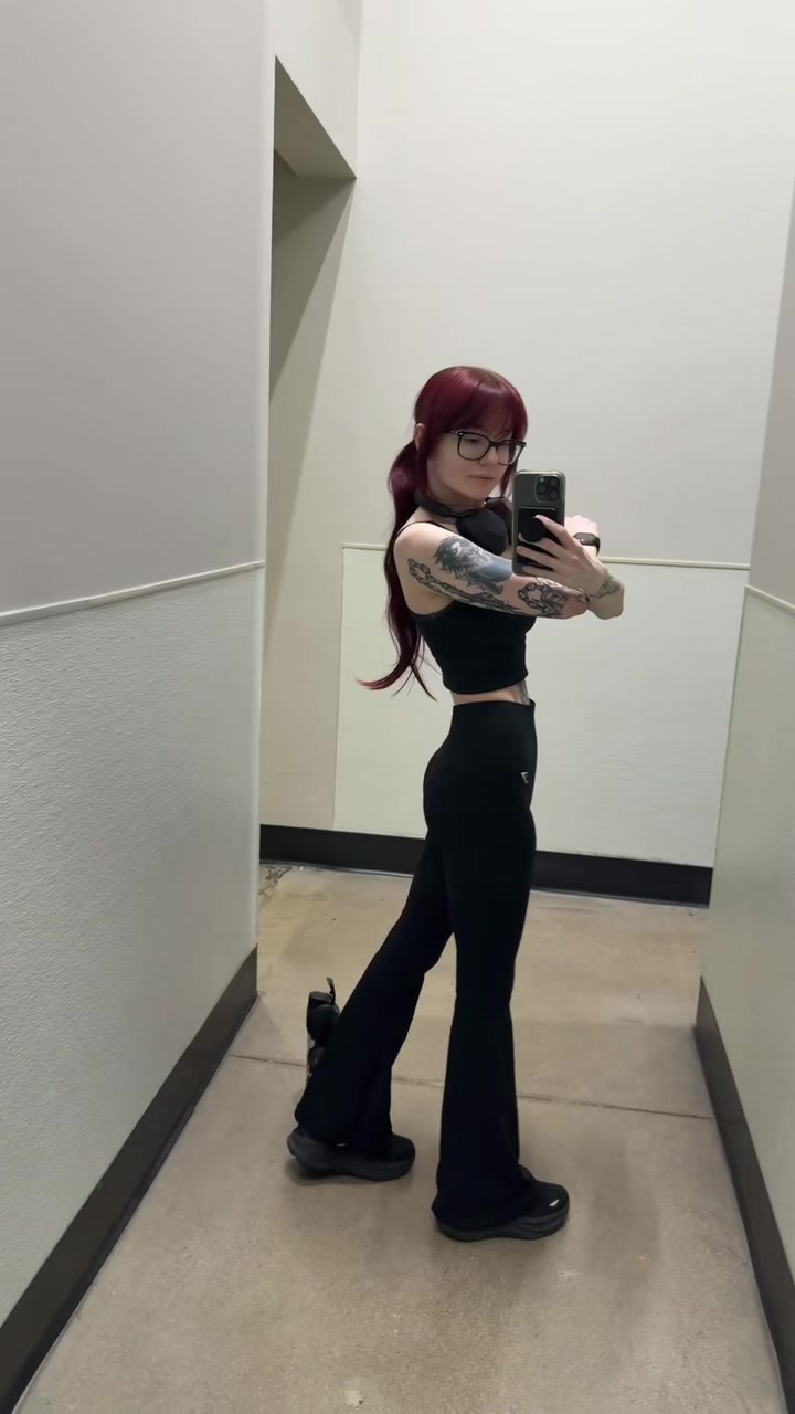 @xunniexoo