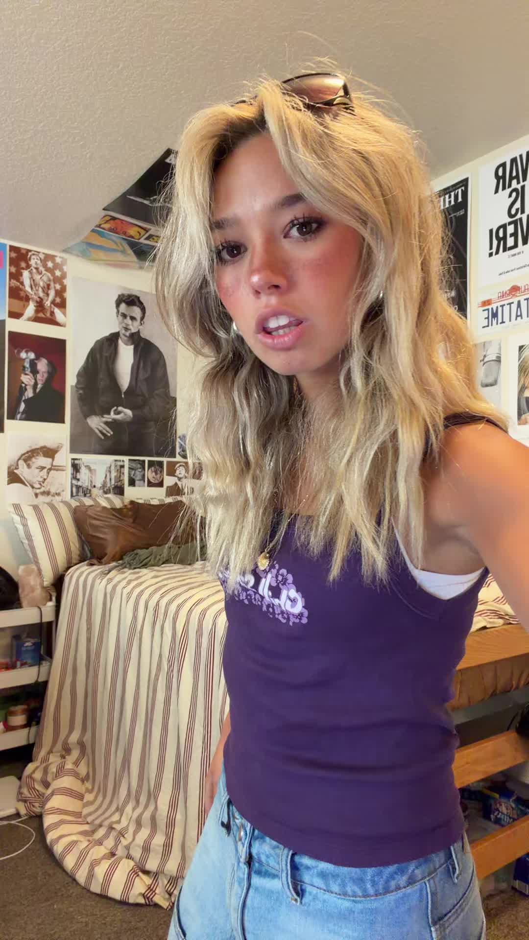 @Lily